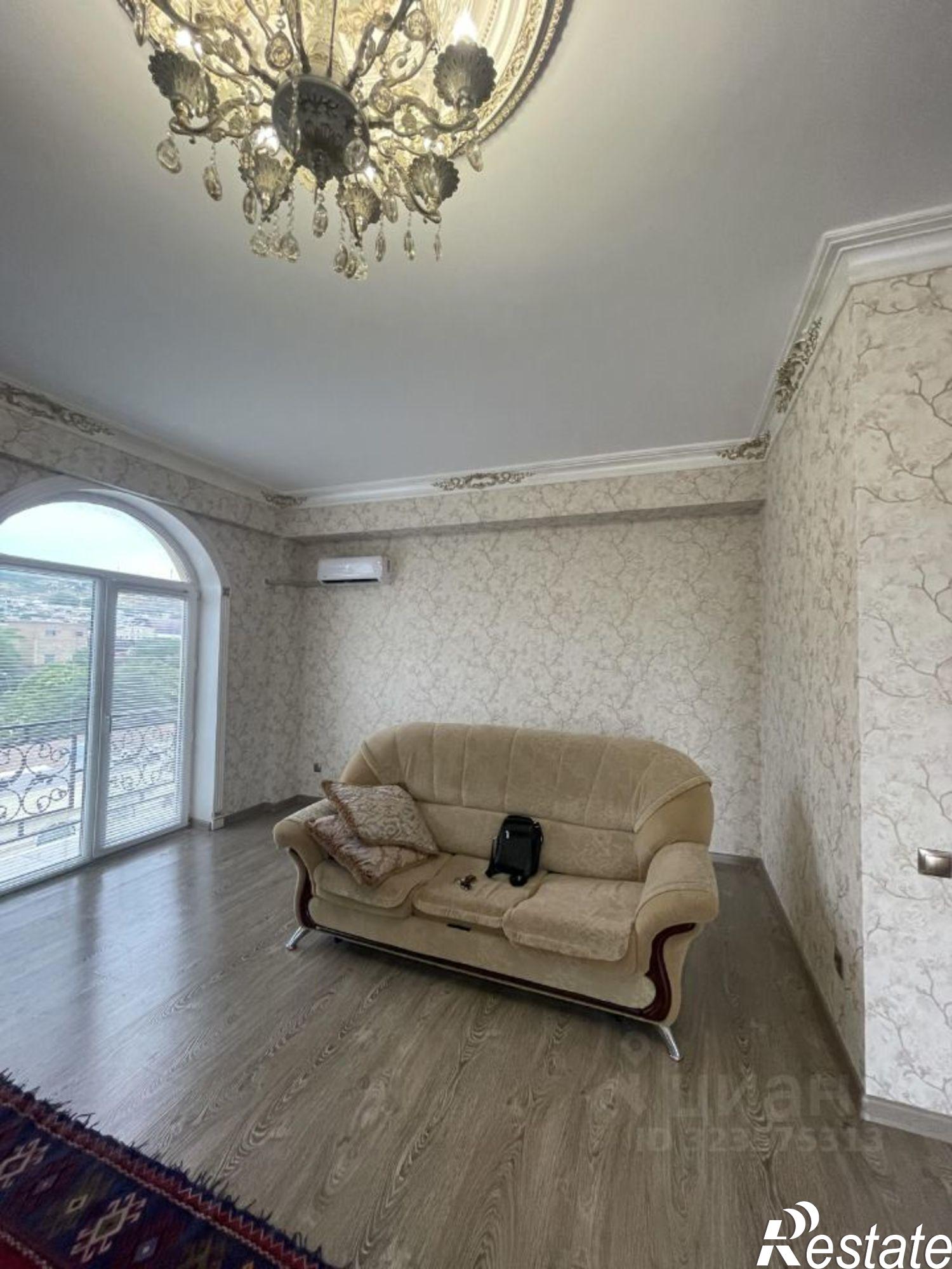 Сдать квартиру за 28 000 рублей на ул У.Буйнакского, 68/2