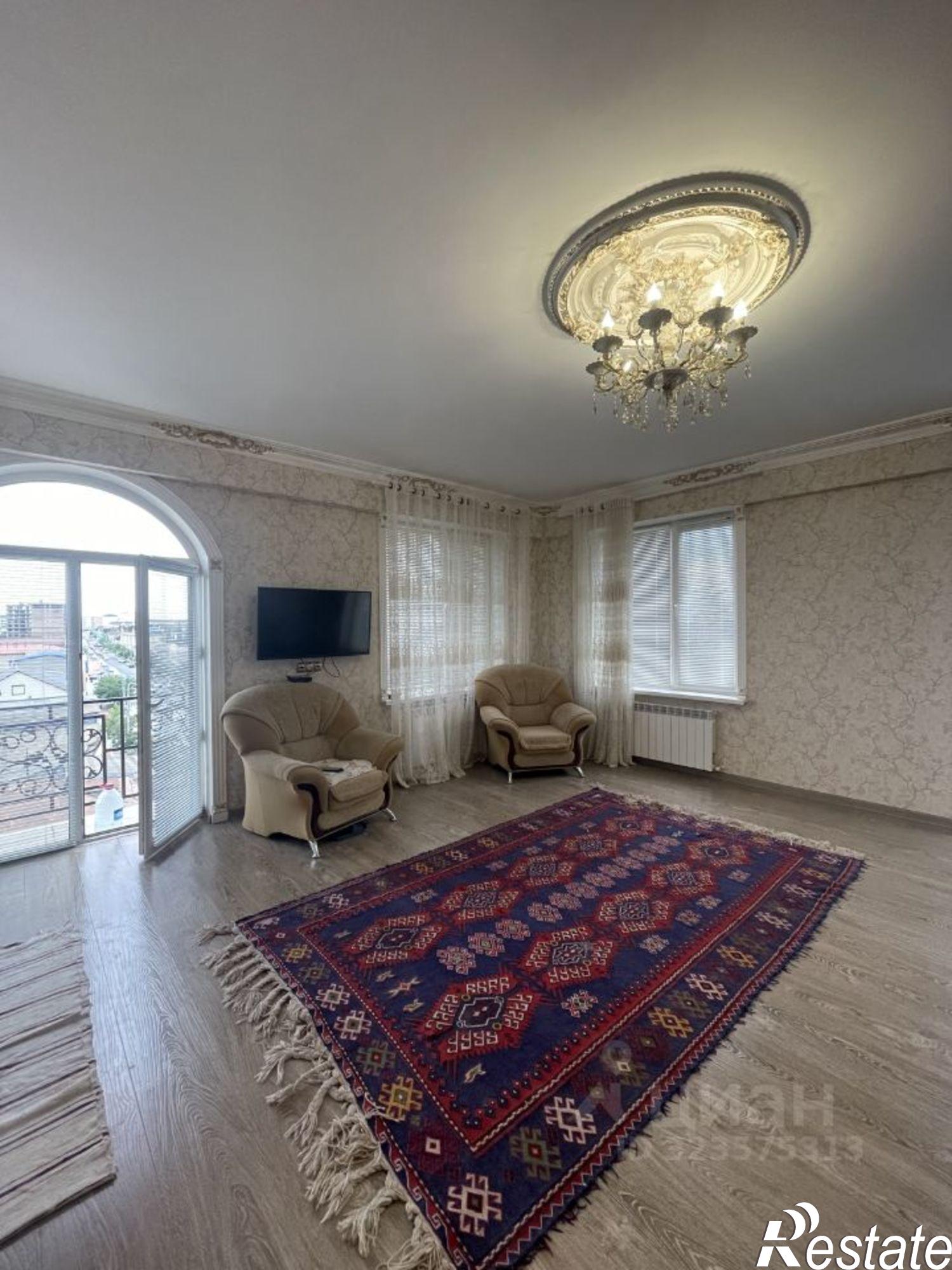 Сдать квартиру за 28 000 рублей на ул У.Буйнакского, 68/2