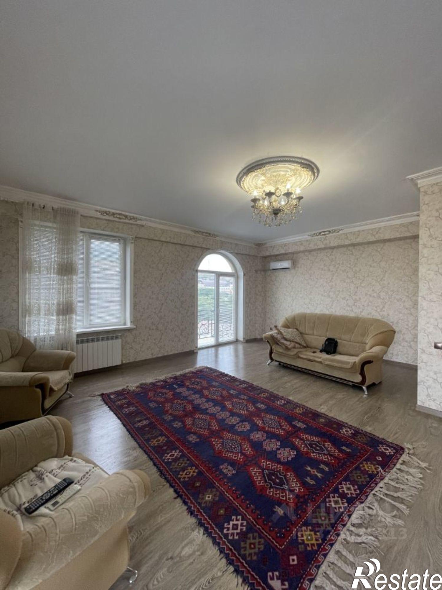 Сдать квартиру за 28 000 рублей на ул У.Буйнакского, 68/2