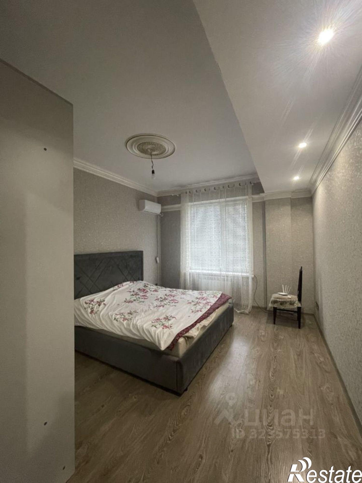 Сдать квартиру за 28 000 рублей на ул У.Буйнакского, 68/2