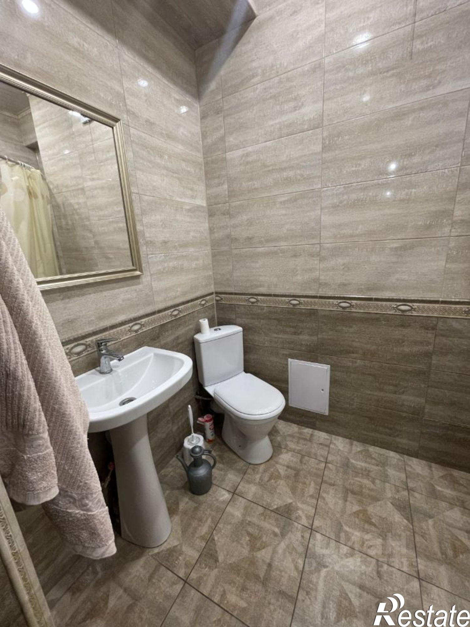 Сдать квартиру за 28 000 рублей на ул У.Буйнакского, 68/2