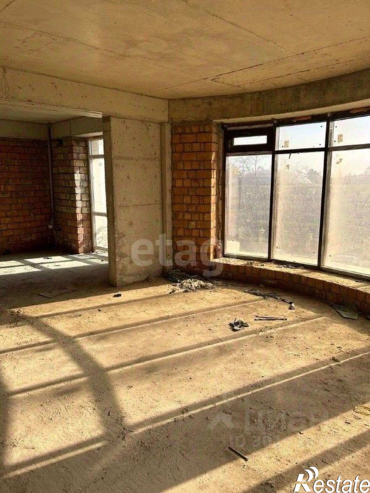 Купить квартиру за 14 300 000 рублей на улица Гейдара Алиева, 11