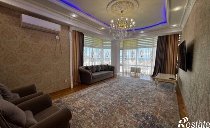 3-комн квартира ул 345 Дагестанской Стрелковой Дивизии, 13д,  д. 13д