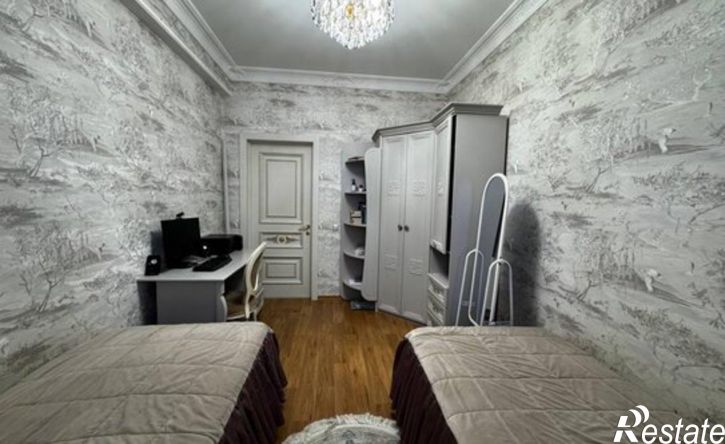 3-комн квартира ул 345 Дагестанской Стрелковой Дивизии, 13д,  д. 13д