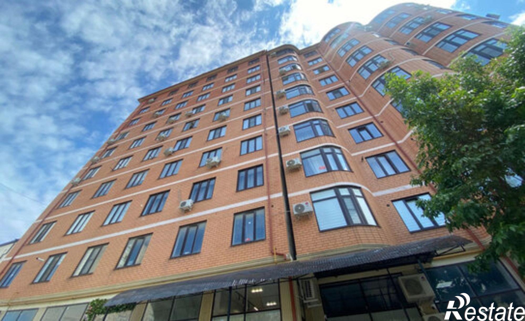 Купить квартиру за 7 390 000 рублей на пр-кт Агасиева, 18М