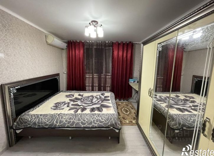 2-комн квартира ул Котрова, 1,  д. 1