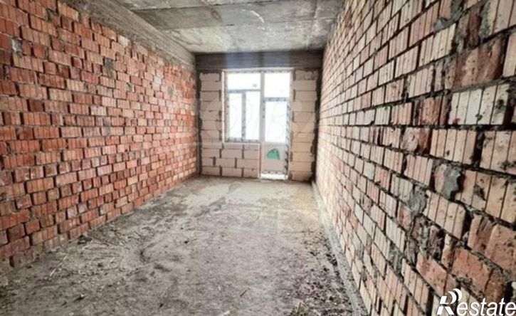 3-комн квартира улица Гейдара Алиева, 15В,  д. 15В