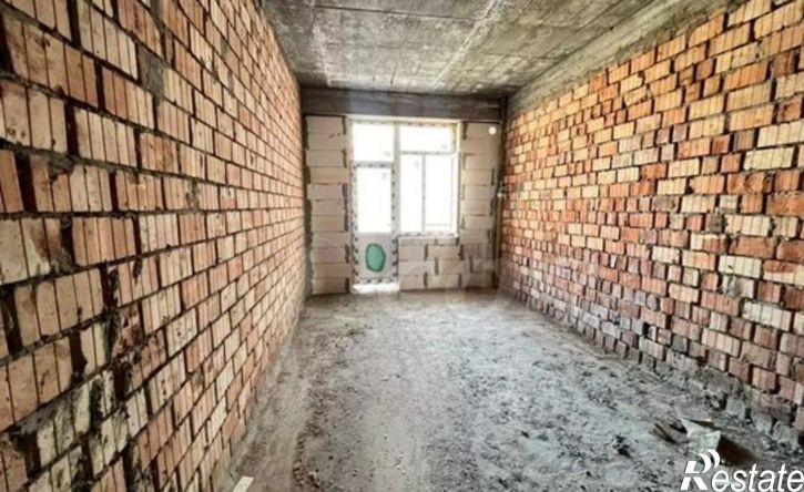 3-комн квартира улица Гейдара Алиева, 15В,  д. 15В