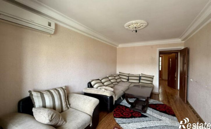 2-комн квартира проспект Агасиева, 10,  д. 10