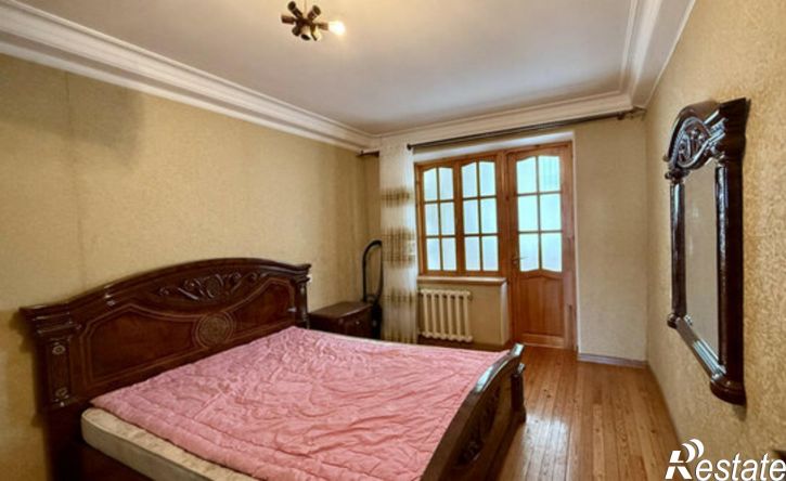 2-комн квартира проспект Агасиева, 10,  д. 10