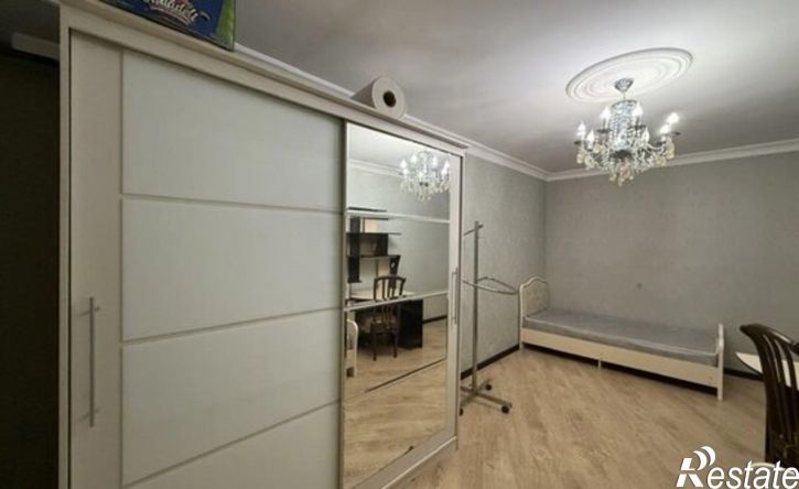 3-комн квартира улица Гагарина, 33,  д. 33