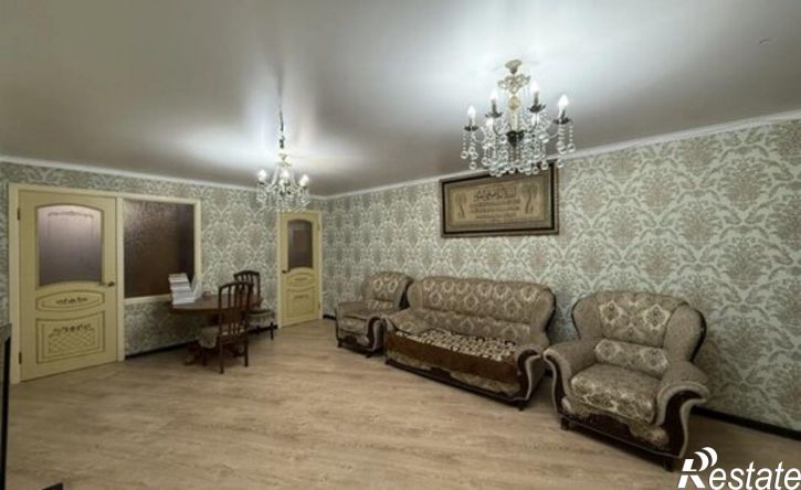 3-комн квартира улица Гагарина, 33,  д. 33