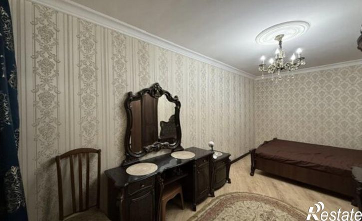3-комн квартира улица Гагарина, 33,  д. 33