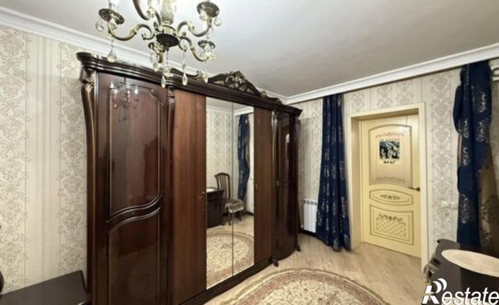 3-комн квартира улица Гагарина, 33,  д. 33