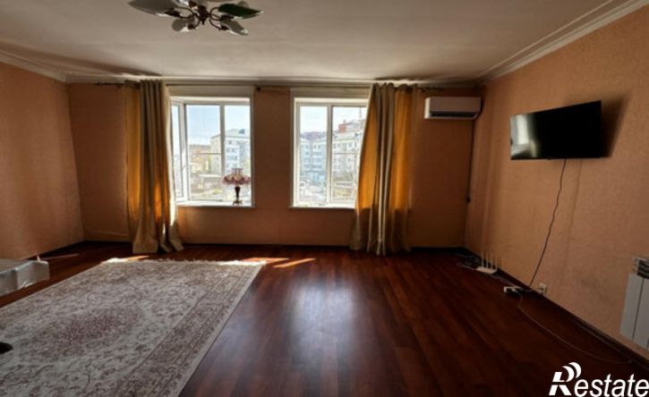 3-комн квартира улица Хандадаша Тагиева, 33В,  д. 33В