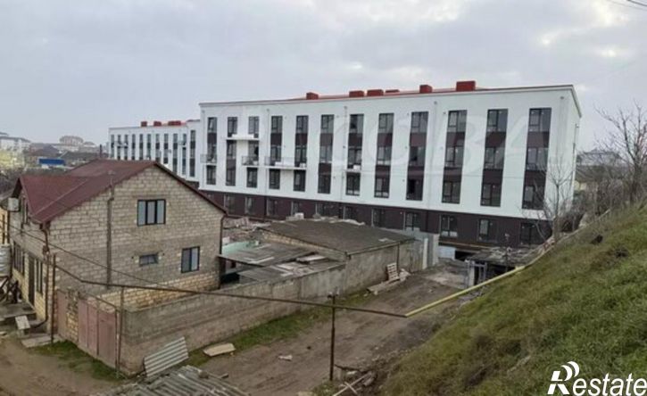 2-комн квартира Строительная улица, 11,  д. 11