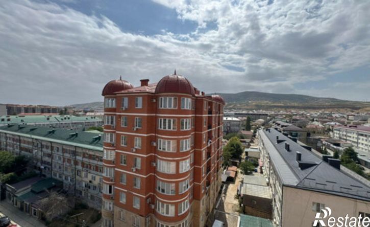 3-комн квартира пр-кт Агасиева, 18М,  д. 18М