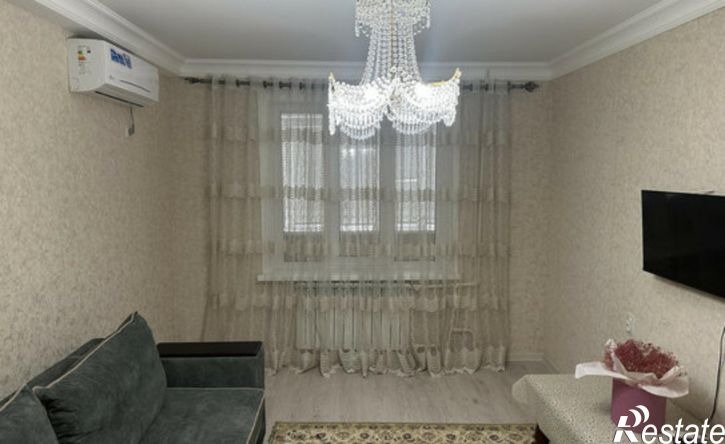 2-комн квартира улица Хизроева, 9А,  д. 9А