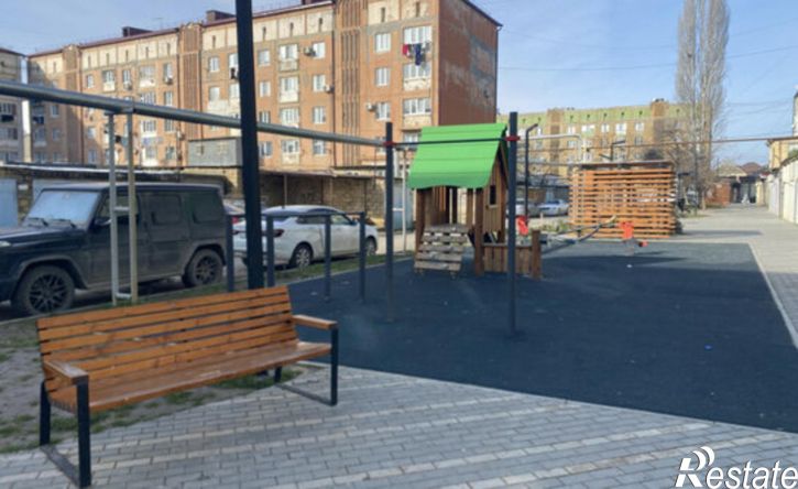 4-комн квартира улица 345-й Дагестанской Стрелковой Дивизии, 12,  д. 12