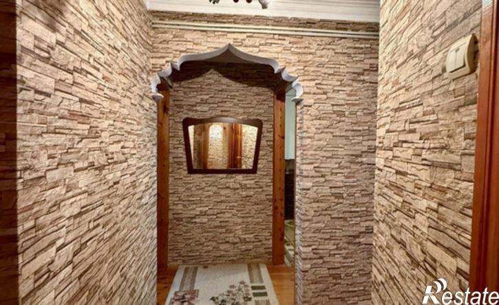 2-комн квартира проспект Агасиева, 10А,  д. 10А