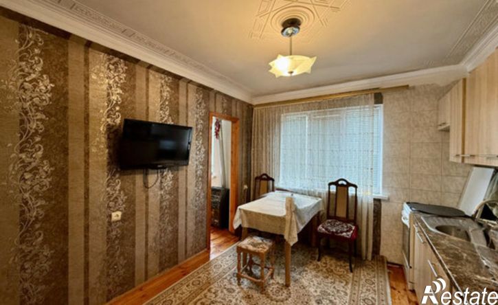 2-комн квартира проспект Агасиева, 10А,  д. 10А