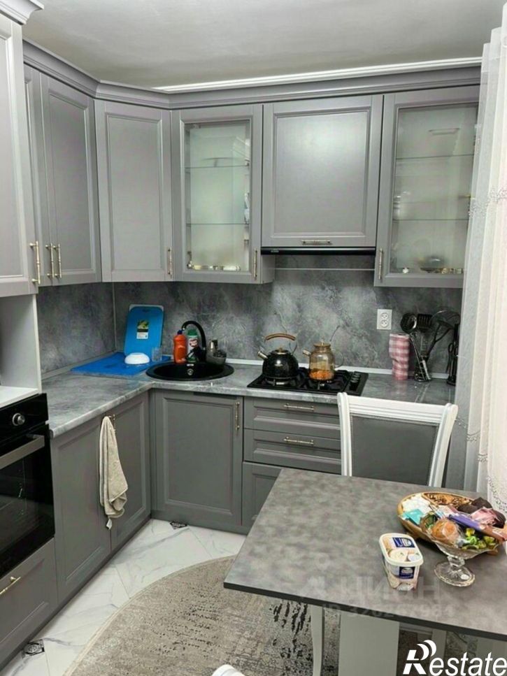 2-комн квартира ул 345 Дагестанской Стрелковой Дивизии, 15,  д. 15