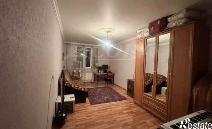 3-комн квартира ул Махачкалинская, 49,  д. 49
