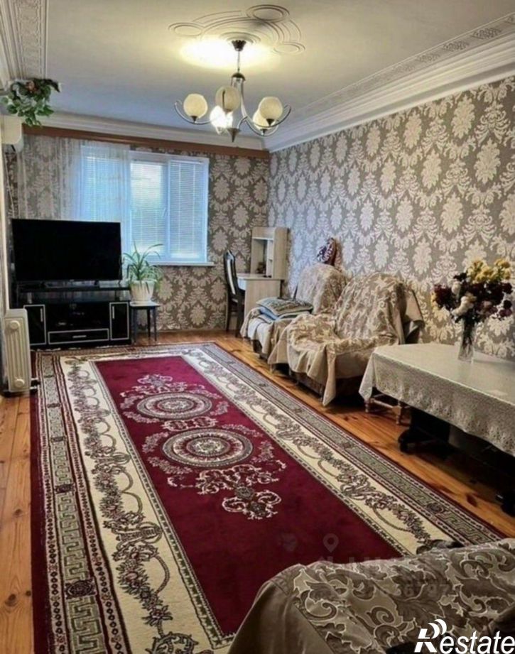 2-комн квартира проспект Агасиева, 10А,  д. 10А