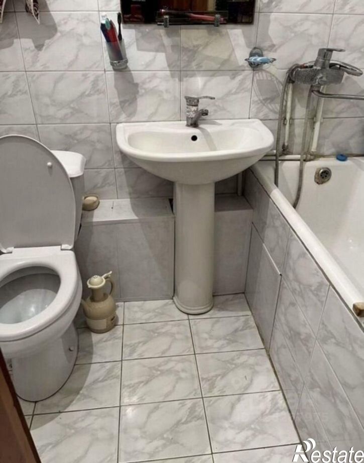 2-комн квартира проспект Агасиева, 10А,  д. 10А