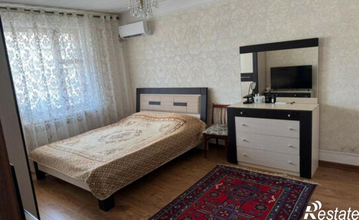 1-комн квартира ул Юзбекова, 1,  д. 1