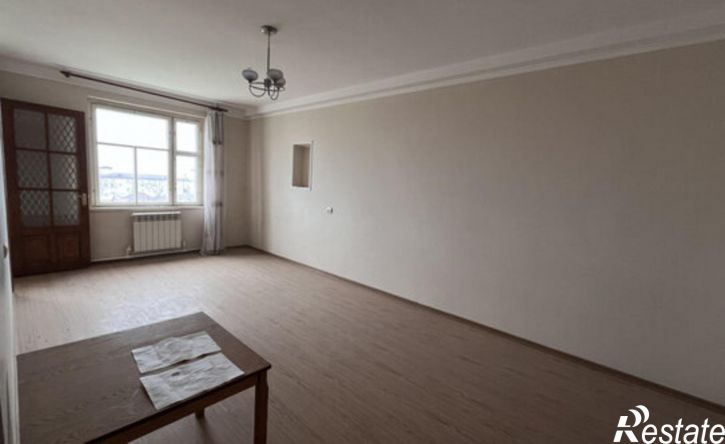 2-комн квартира улица Умурдинова, 28,  д. 28