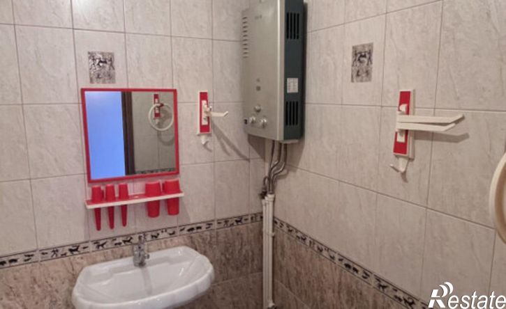 2-комн квартира улица Умурдинова, 28,  д. 28