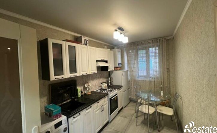 2-комн квартира улица Коркмасова, 1А,  д. 1А