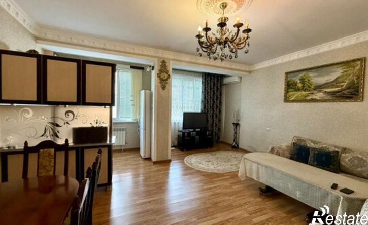 2-комн квартира улица Сурмача, 1,  д. 1