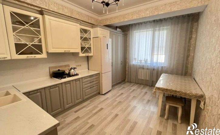2-комн квартира проспект Агасиева, 18М,  д. 18М