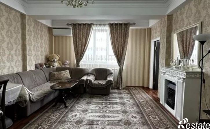 3-комн квартира улица 345-й Дагестанской Стрелковой Дивизии, 9Е,  д. 9Е