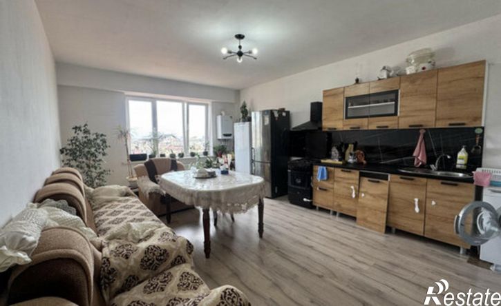 4-комн квартира улица Пушкина, 84,  д. 84