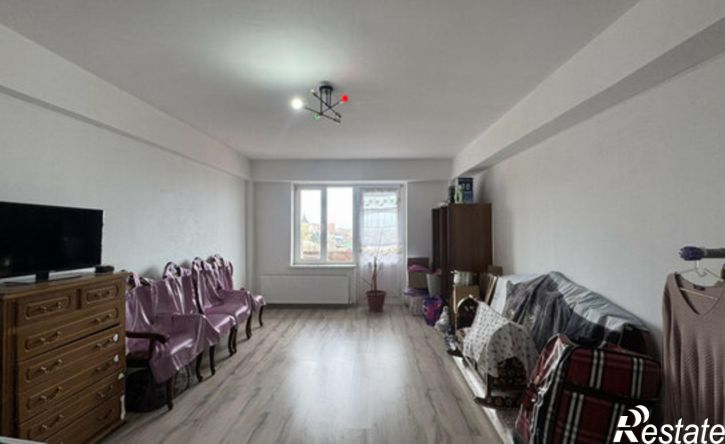 4-комн квартира улица Пушкина, 84,  д. 84
