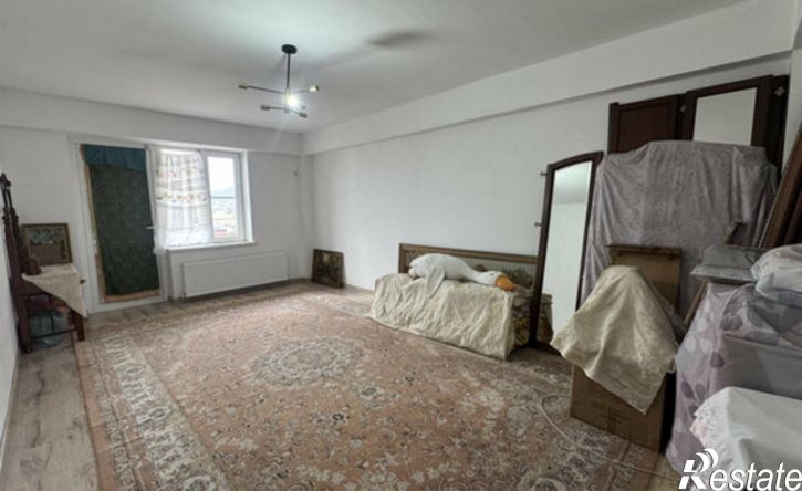 4-комн квартира улица Пушкина, 84,  д. 84