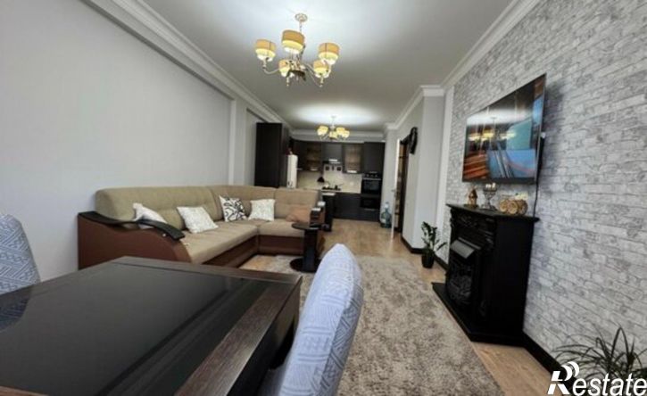 2-комн квартира улица Буйнакского, 8,  д. 8