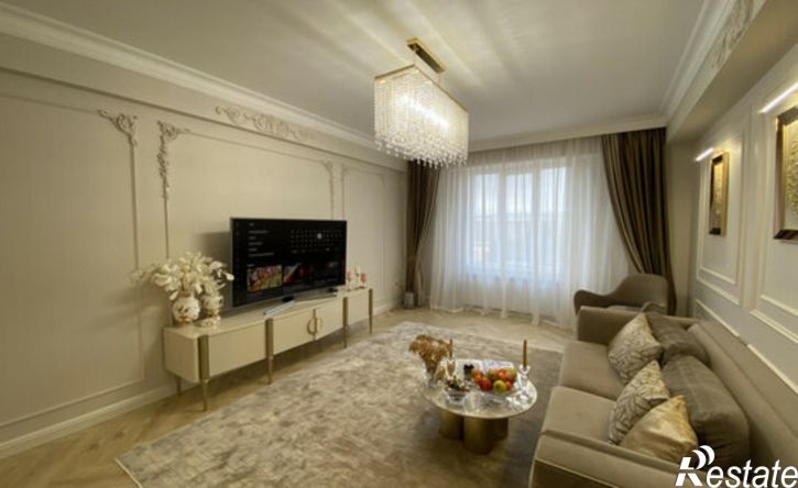 3-комн квартира проспект Агасиева, 18Ж,  д. 18Ж