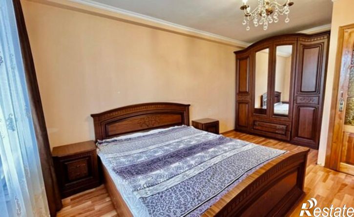 2-комн квартира проспект Агасиева, 14А,  д. 14А