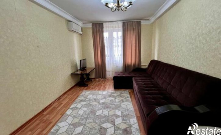 2-комн квартира проспект Агасиева, 14А,  д. 14А