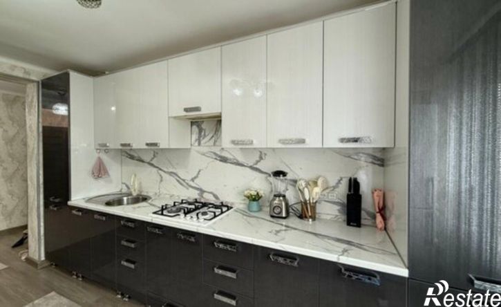 4-комн квартира улица Оскара, 20Г,  д. 20Г