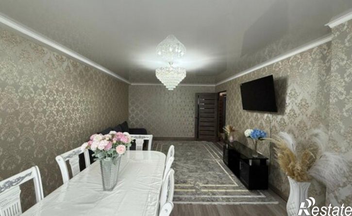 4-комн квартира улица Оскара, 20Г,  д. 20Г