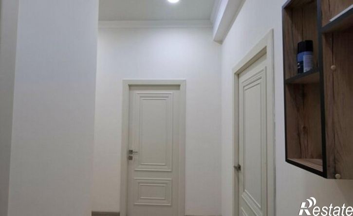 2-комн квартира улица Дамиргая Алиева, 5,  д. 5