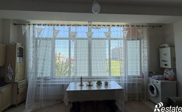 4-комн квартира ул имени Надира Эмиргамзаева, 35,  д. 35