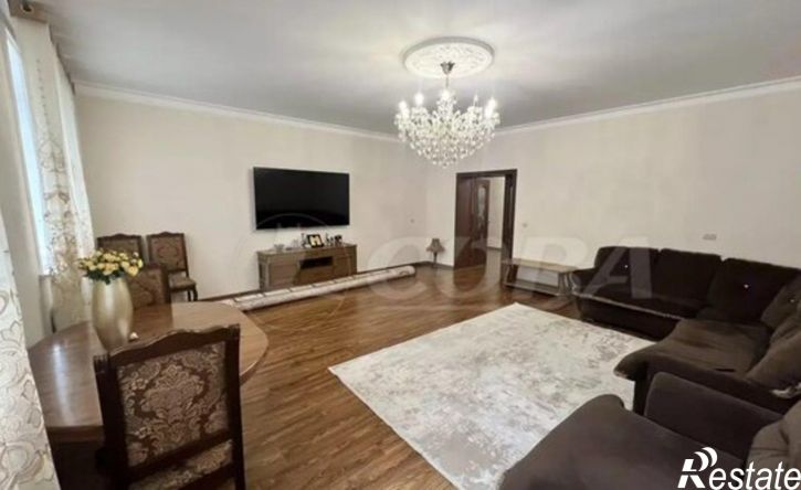 4-комн квартира ул Сальмана, 85д,  д. 85д