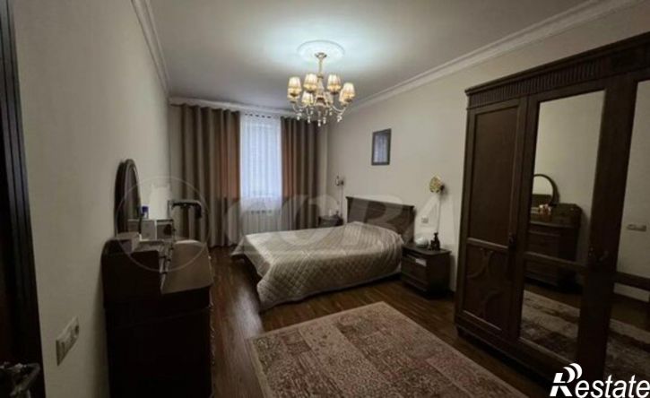 4-комн квартира ул Сальмана, 85д,  д. 85д