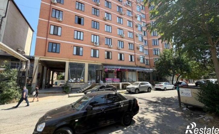 3-комн квартира пр-кт Агасиева, 18М,  д. 18М